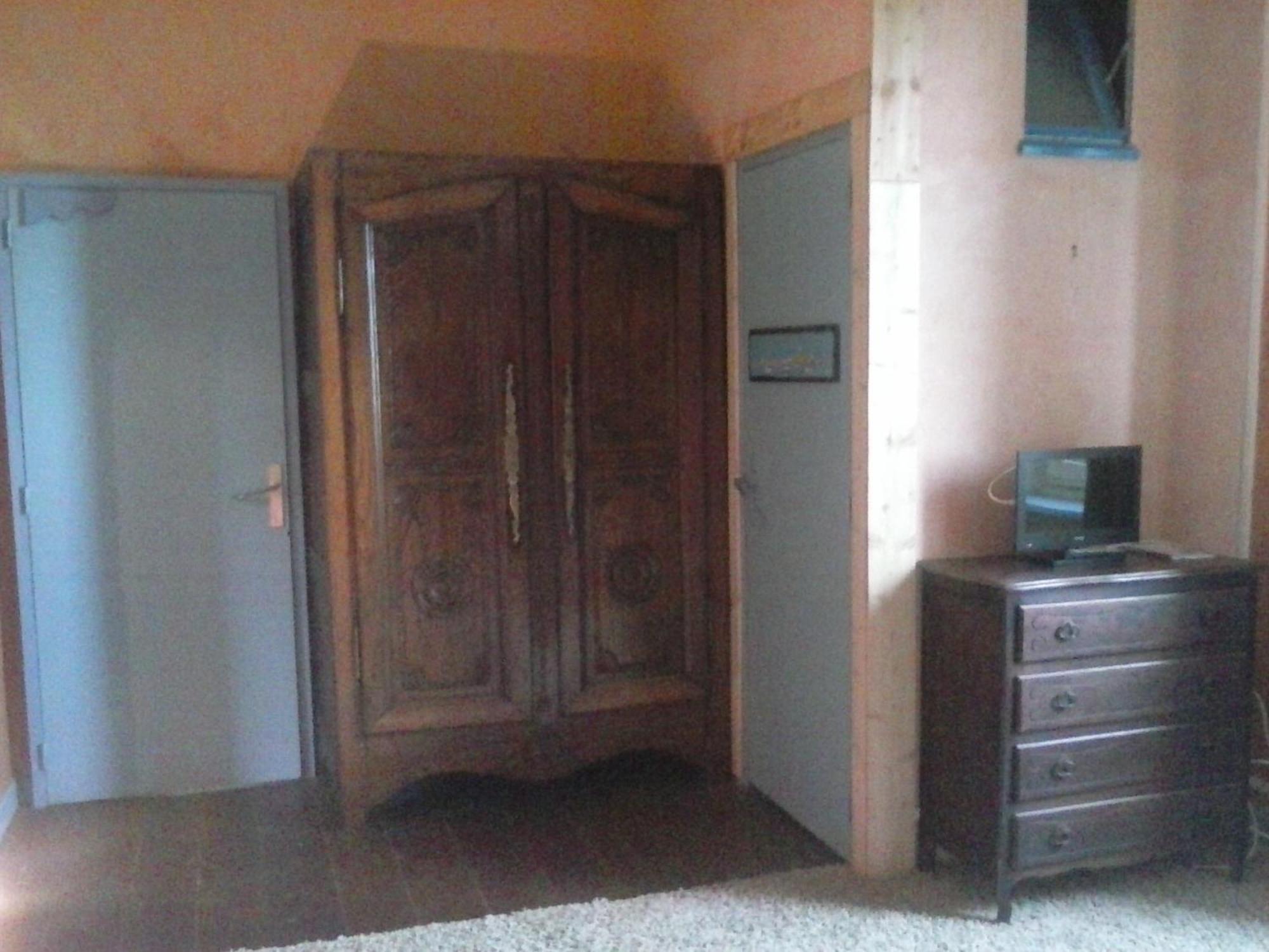 Les Gites Du Couvent Alternatif Camlez Cameră foto